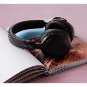Sudio R4 Wireless Over-Ear Headphones Sudio R4 Wireless Over-Ear Headphones